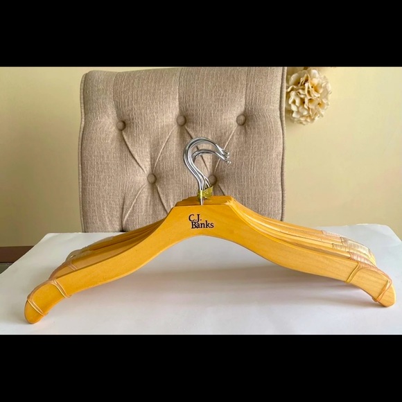 CJ Banks Other - Bundle Of 6 Hangers for clothes